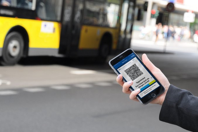 IVU Traffic Technologies AG - Interface standard indépendante des fabricants pour les transports publics HUSST interfaces ouvertes normes industrielles numérisation normes uniformes normes indépendantes des fabricants