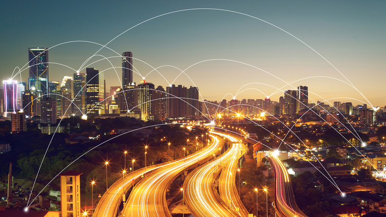 Bordsysteme – Hardware-Lösungen für Linienbus, Zug und Tram. Bordrechner, Fahrscheinkontrollgeräte, Schnittstellenlösungen und mehr. 