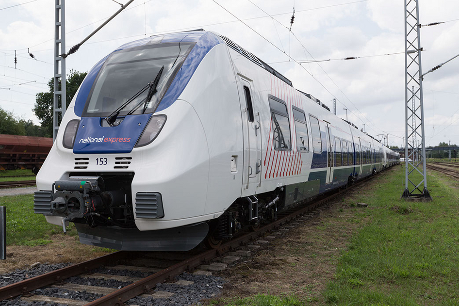 Foto eines National Express Zugs von vorne